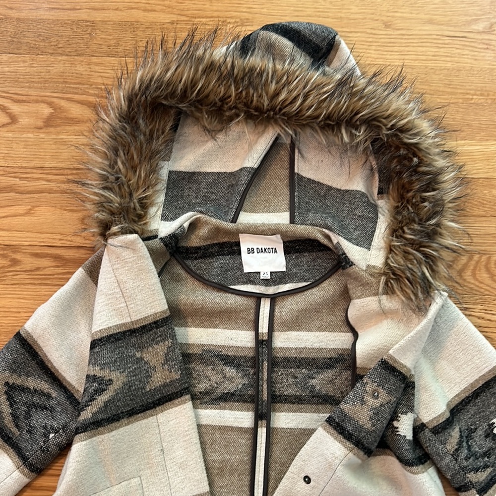 Bb Dakota Aztec Lightweight Jacket - image 2